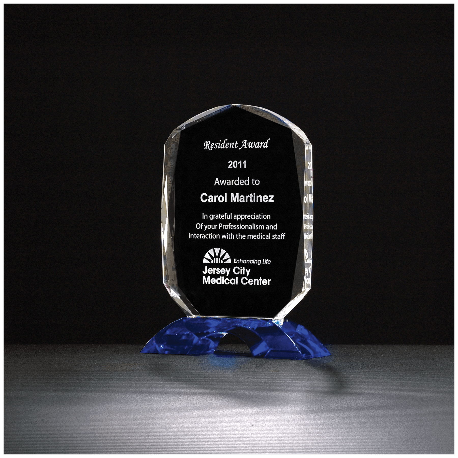 4 1/2" x 6 1/8" x 9/16" Diamond Series Clear Crystal Award with